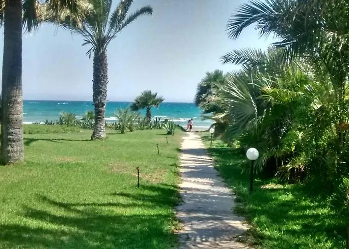 Sandy 8 Apartment Voroklini